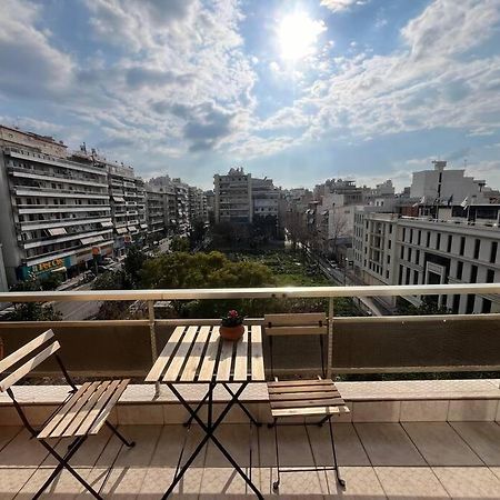 Maria'S Sunlit Apartment Pireusz Kültér fotó